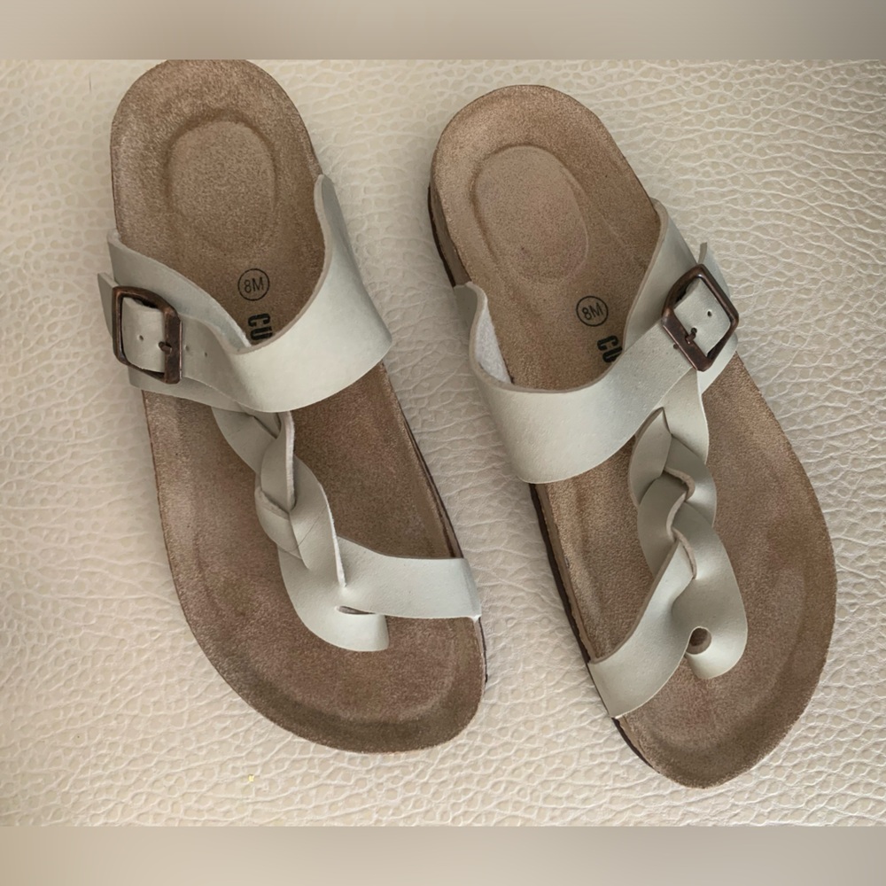 Cushion  Womens Beige Suede Sandal